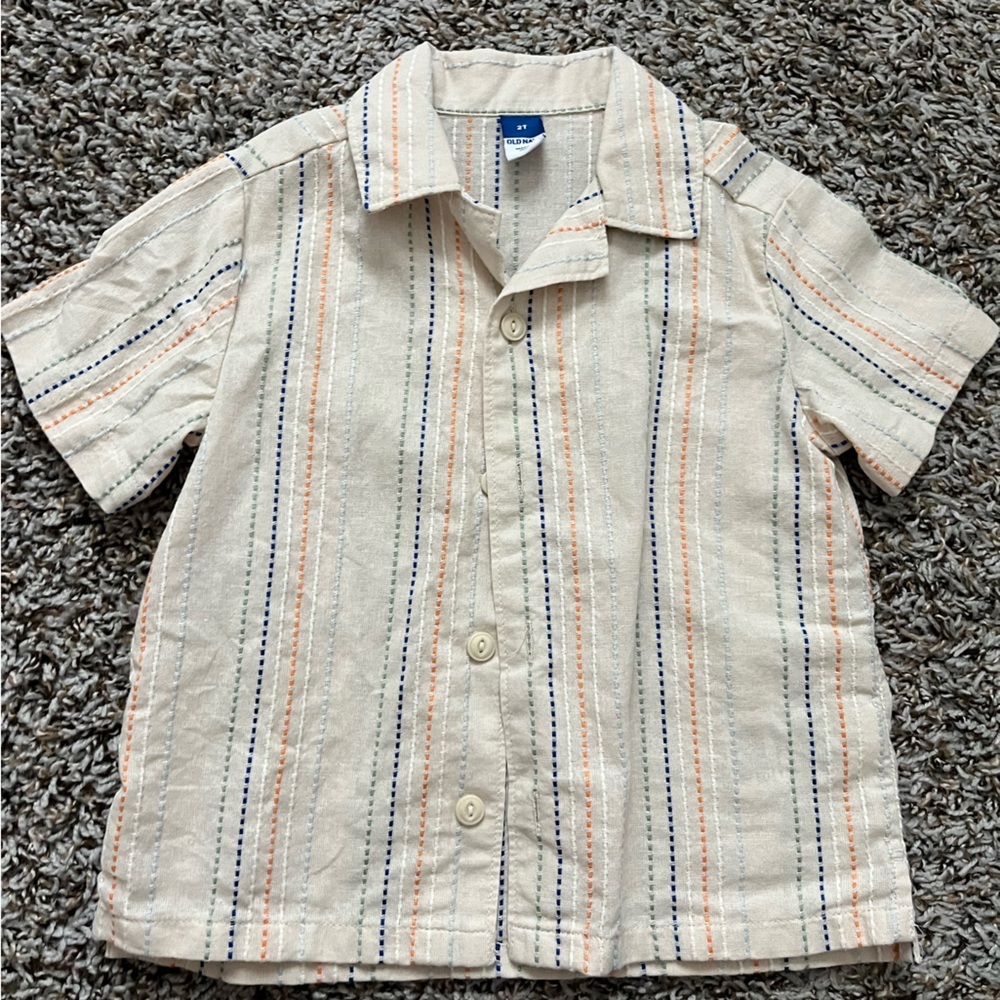 NWOT Old Navy Short Sleeve Striped Button-Up Shirt 2T